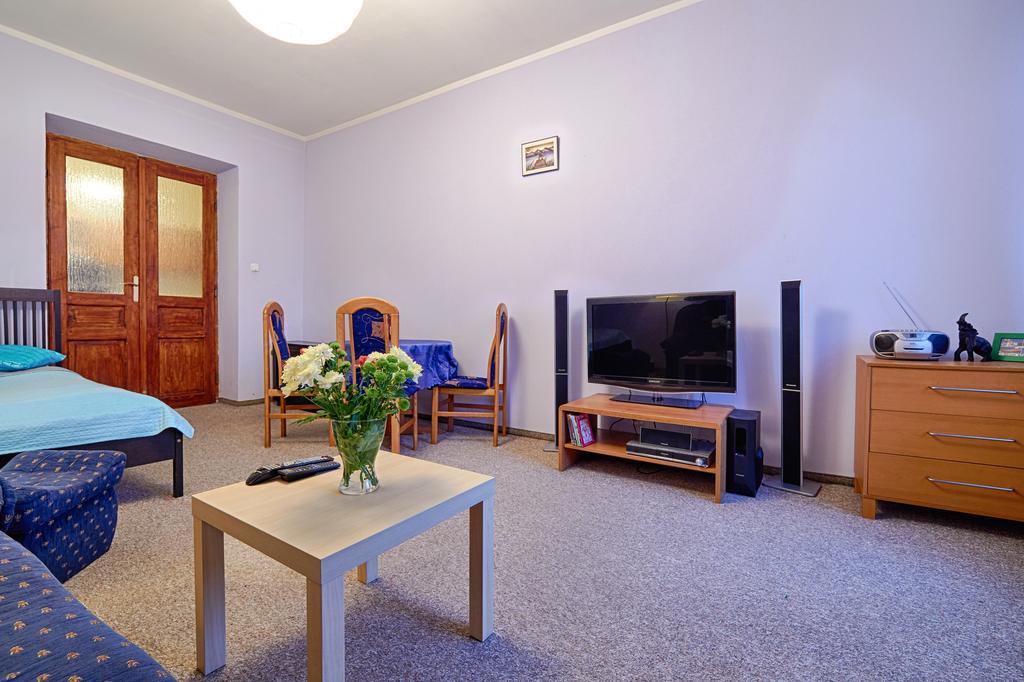 Apartament Libro *